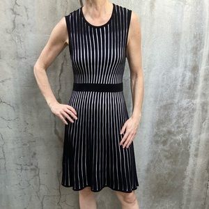 Calvin Klein Medium Petite Black White Knit dress